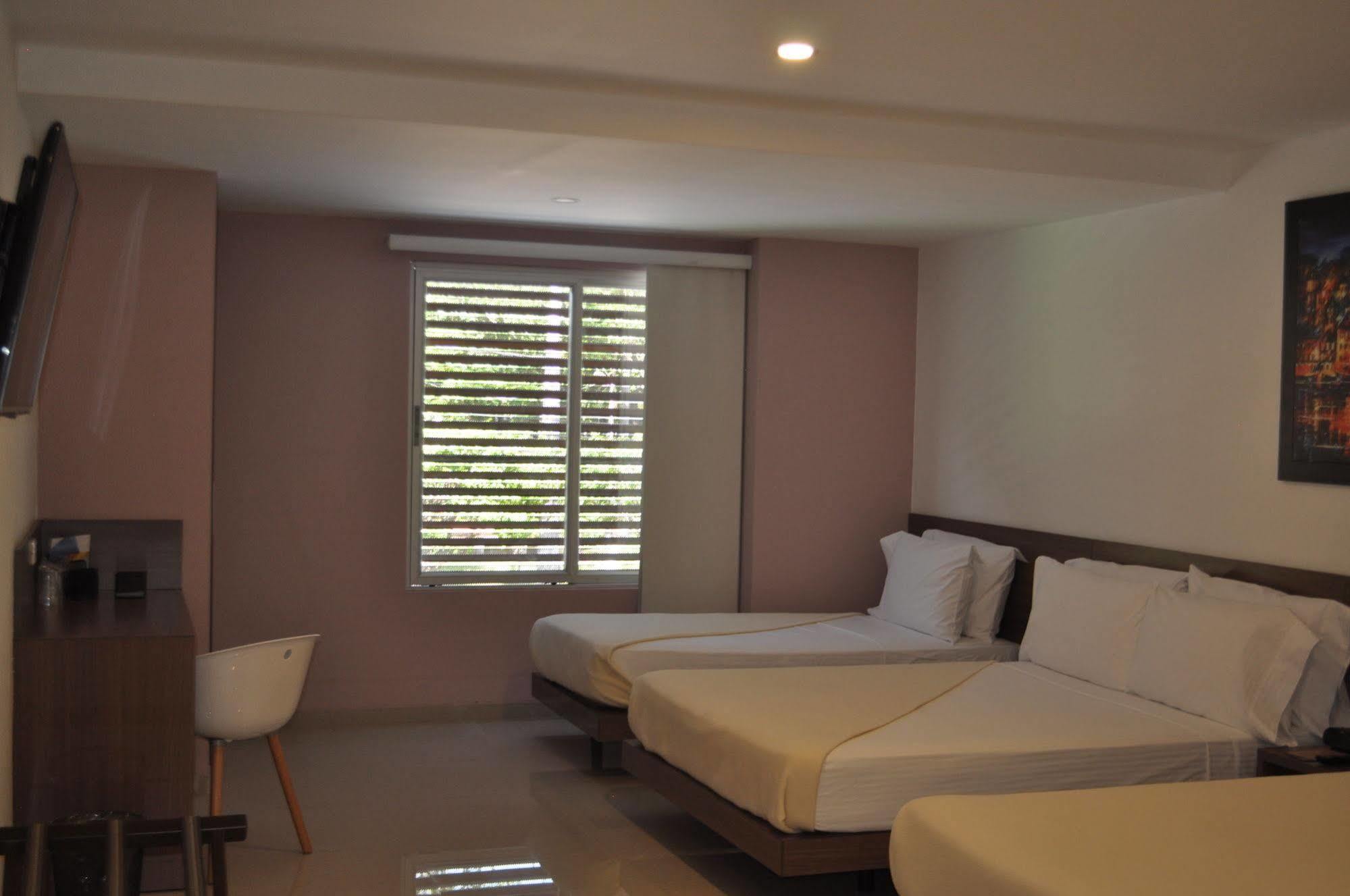 Mio Boutique 4*